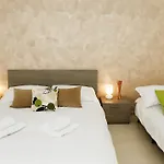 Santamaura Apartment